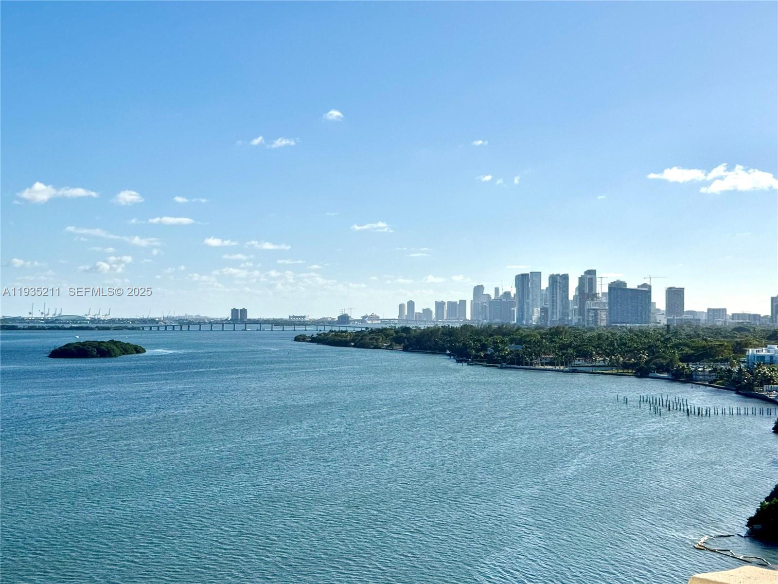 CLIPPER CONDO NO 1 - Residential