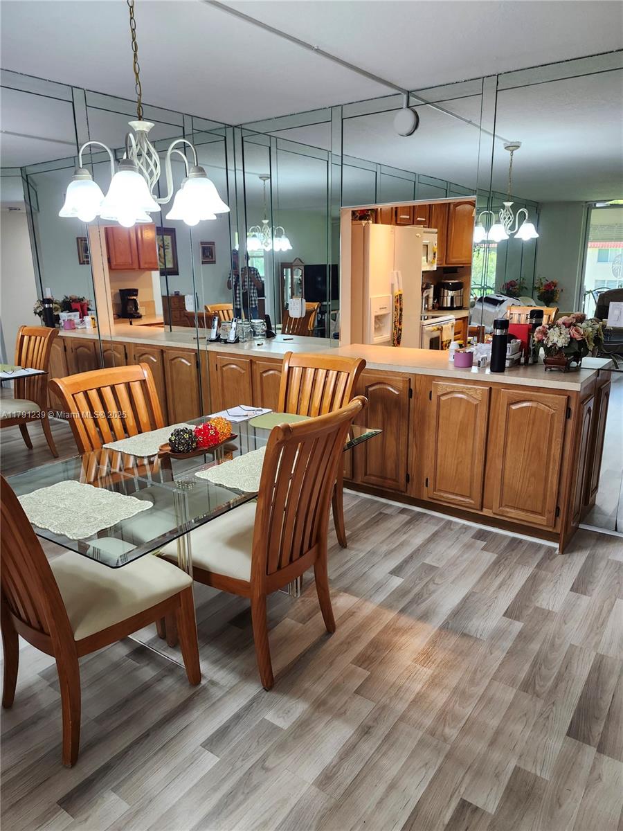 Property for Sale at 9420 S Hollybrook Lake Dr 302, Pembroke Pines, Miami-Dade County, Florida - Bedrooms: 2 
Bathrooms: 2  - $219,900