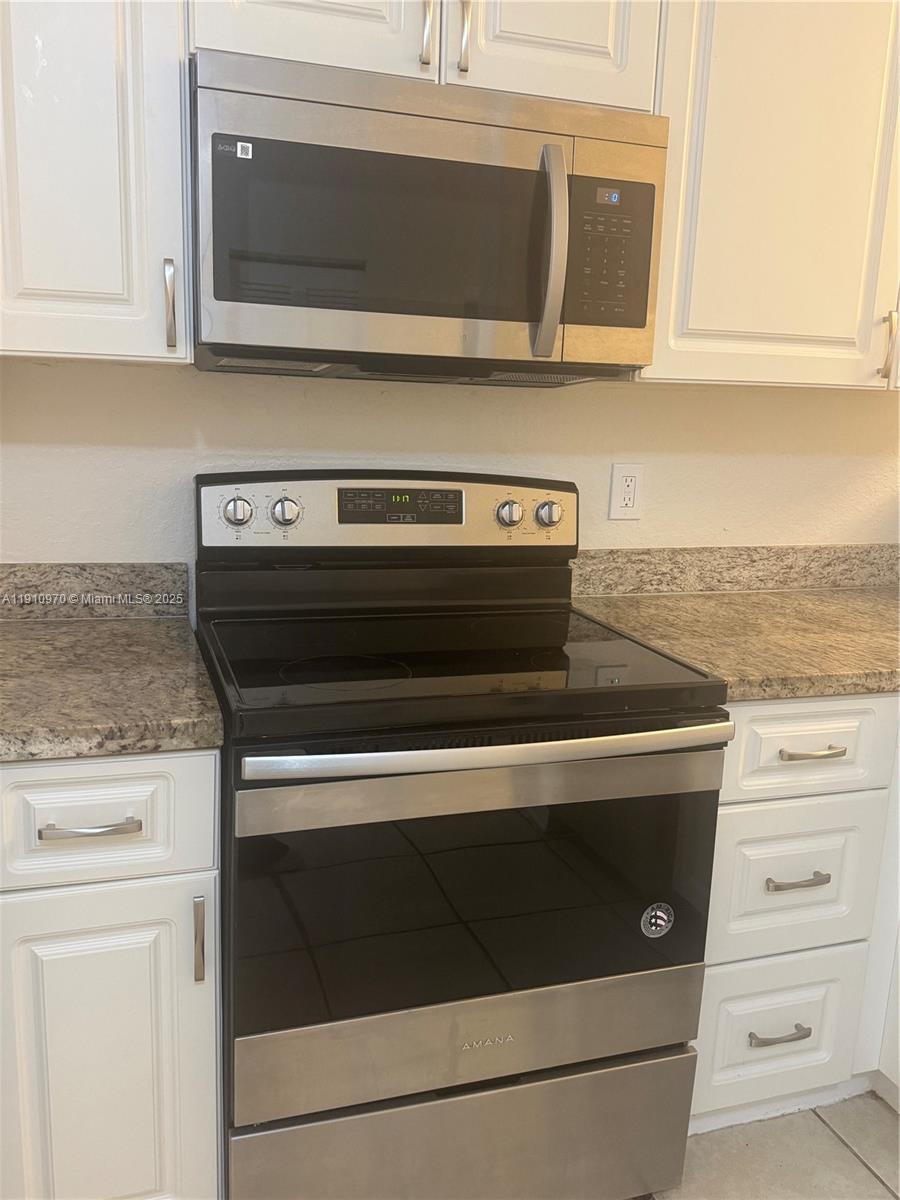 GARDENS OF SUNRISE CONDO - Residential