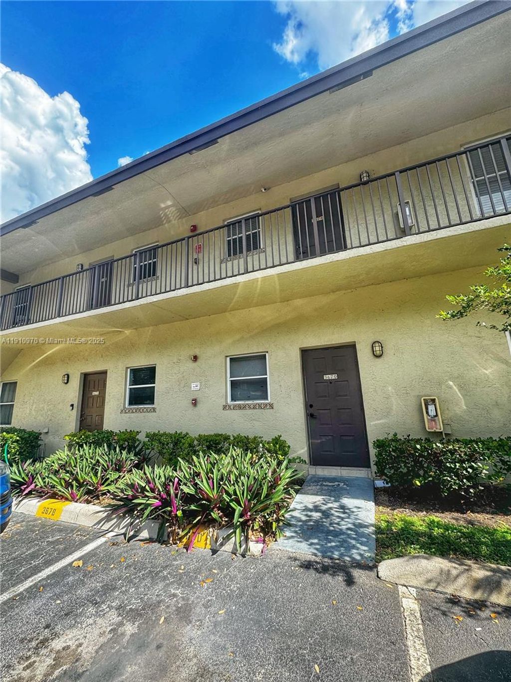 Photo of 3670 NW 91st Ln #3670, Sunrise, FL 33351 (MLS # A11910970)