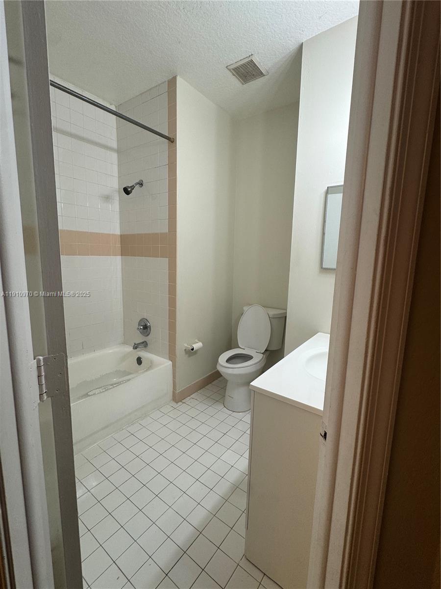 GARDENS OF SUNRISE CONDO - Residential