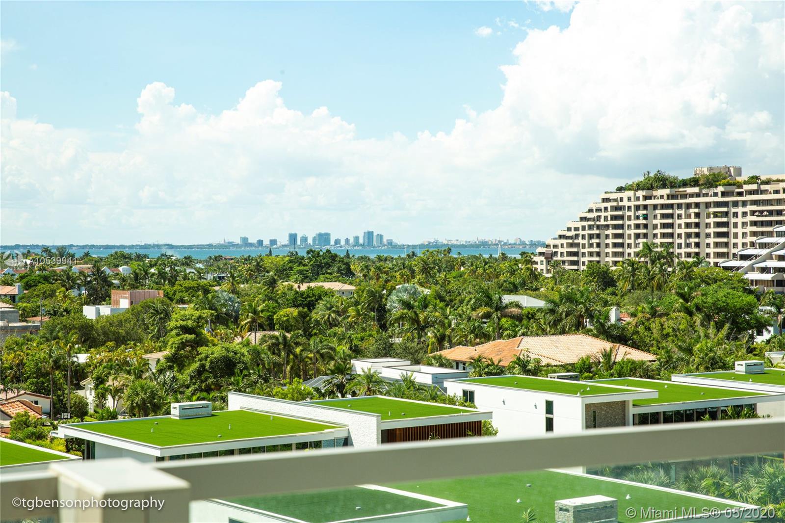 OCEANA KEY BISCAYNE CONDO - Residential