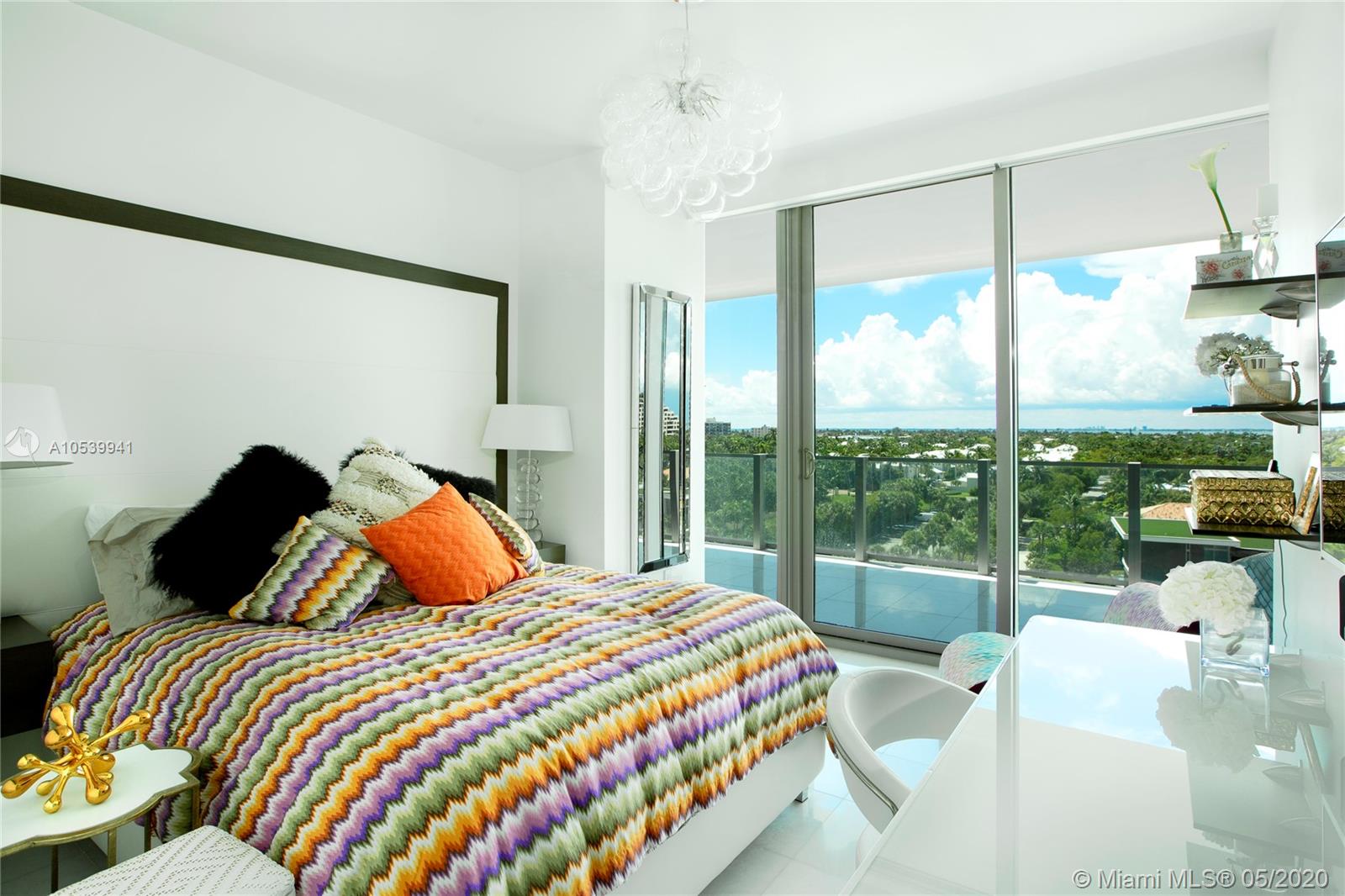 OCEANA KEY BISCAYNE CONDO - Residential