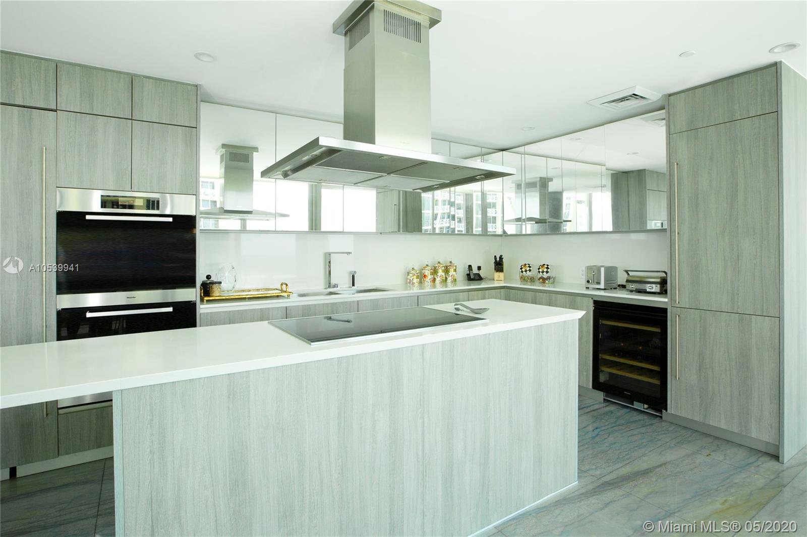 OCEANA KEY BISCAYNE CONDO - Residential