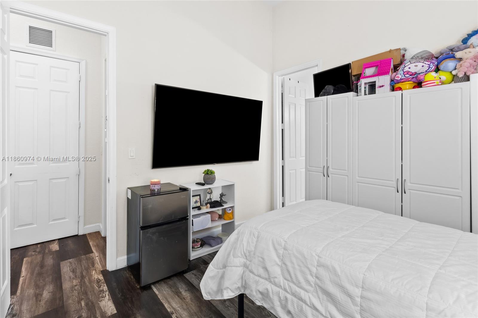 CUTLER CAY - Residential
