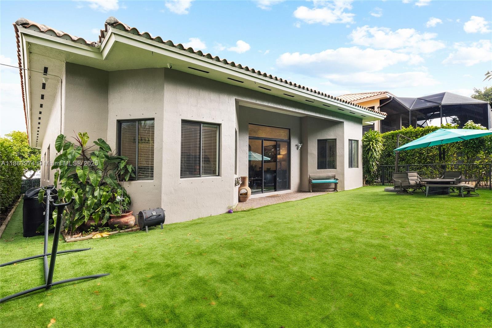 CUTLER CAY - Residential