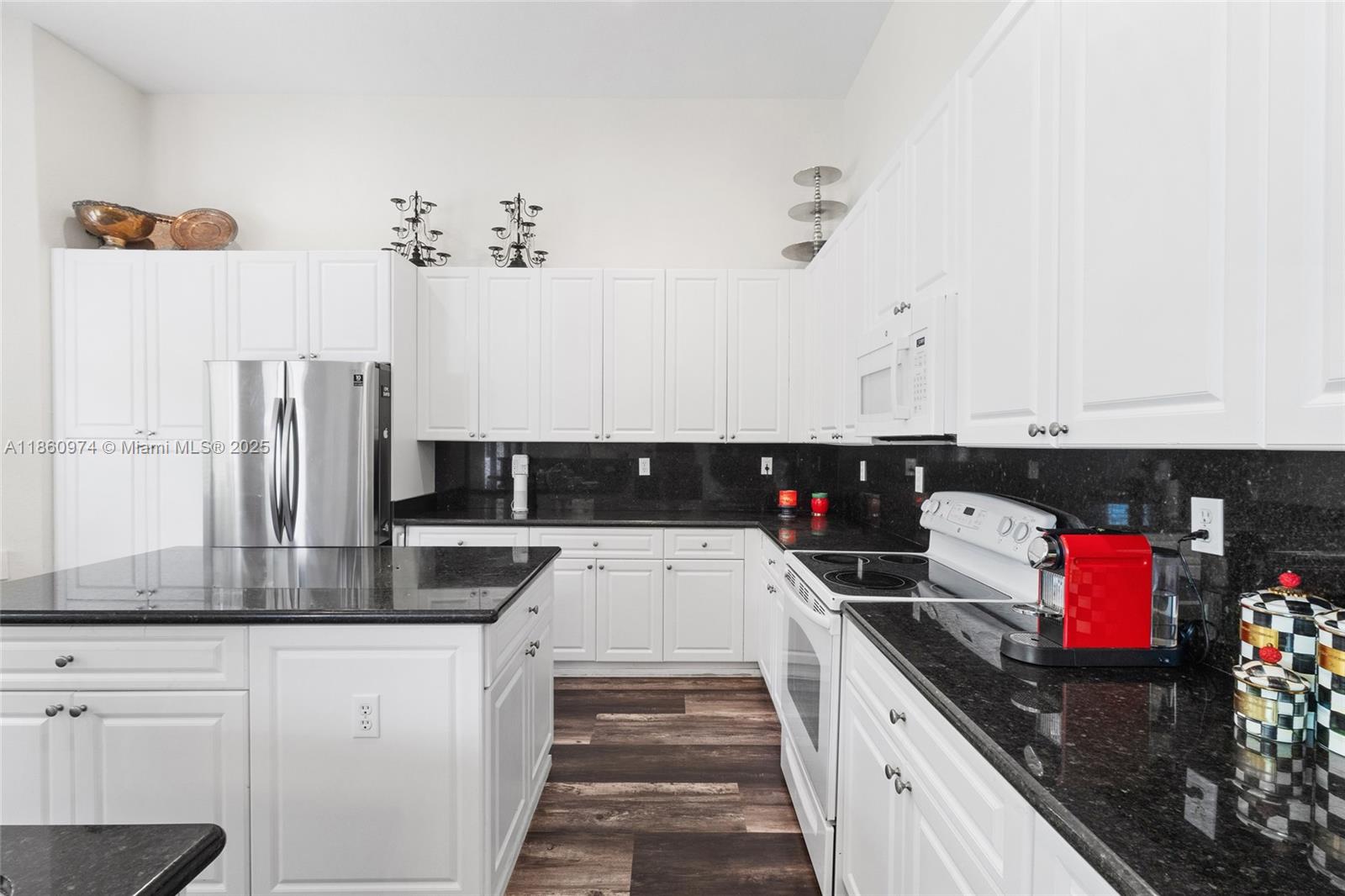 CUTLER CAY - Residential