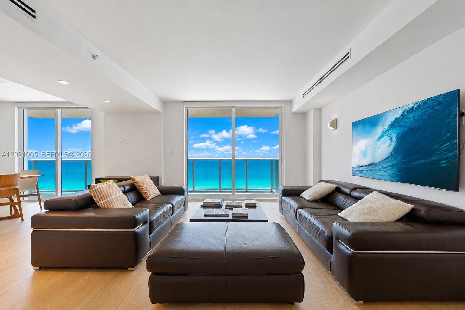 2457 Collins Ave 1703
