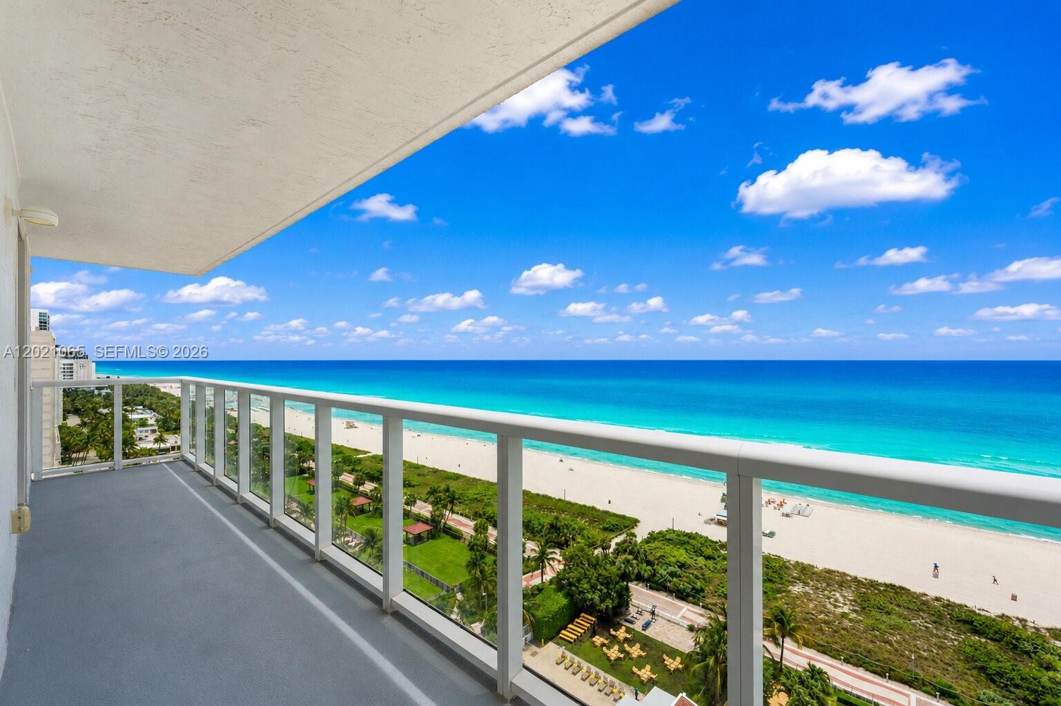 THE ROYAL CLUB CONDO - Residential
