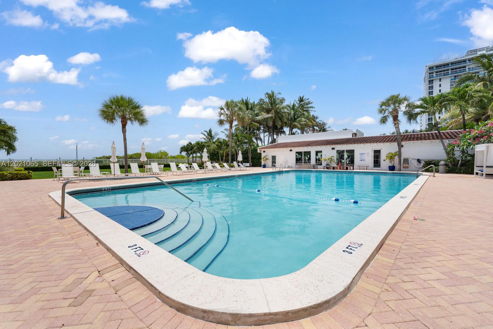 THE ROYAL CLUB CONDO - Residential