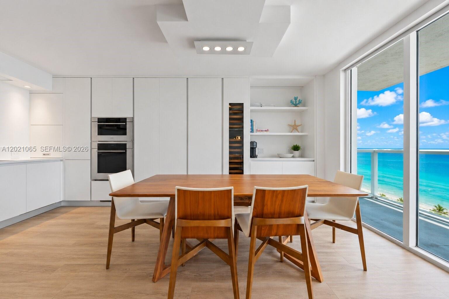 THE ROYAL CLUB CONDO - Residential