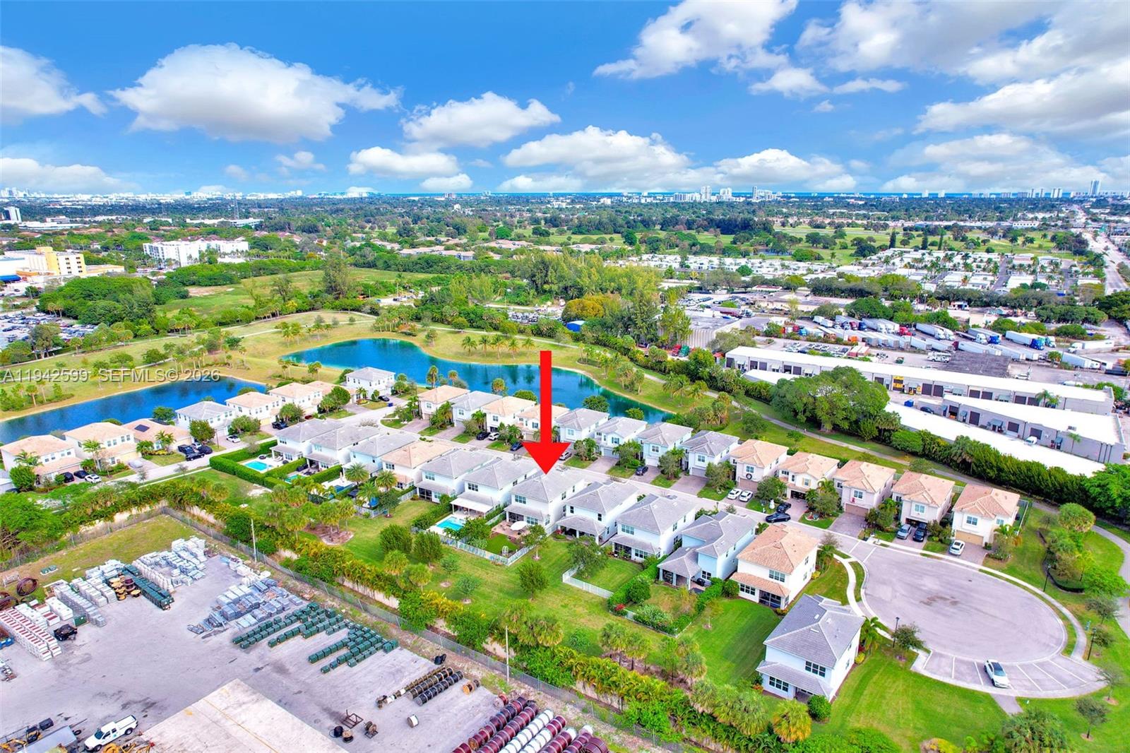 HILLCREST COUNTRY CLUB SO - Residential