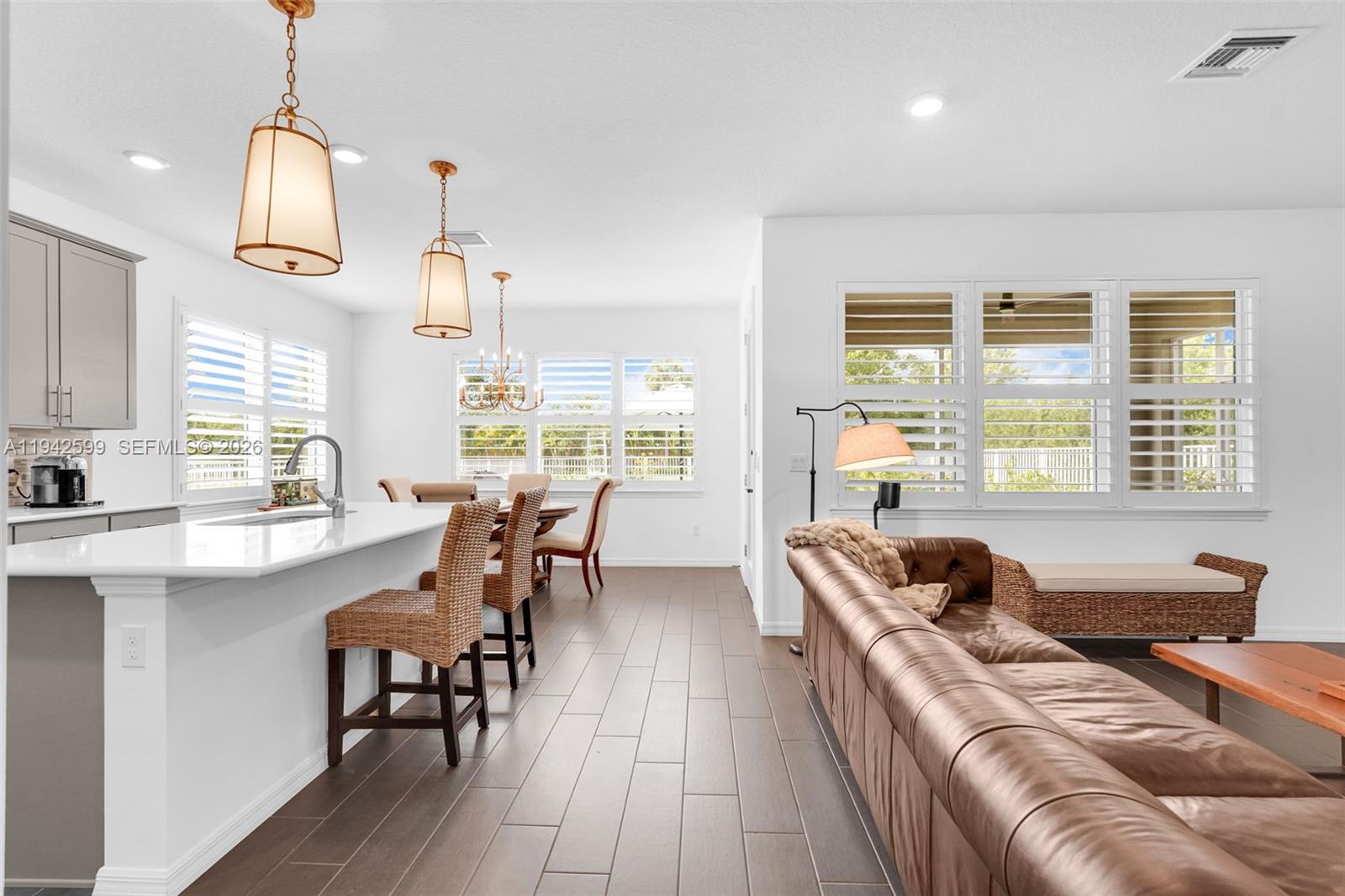 HILLCREST COUNTRY CLUB SO - Residential