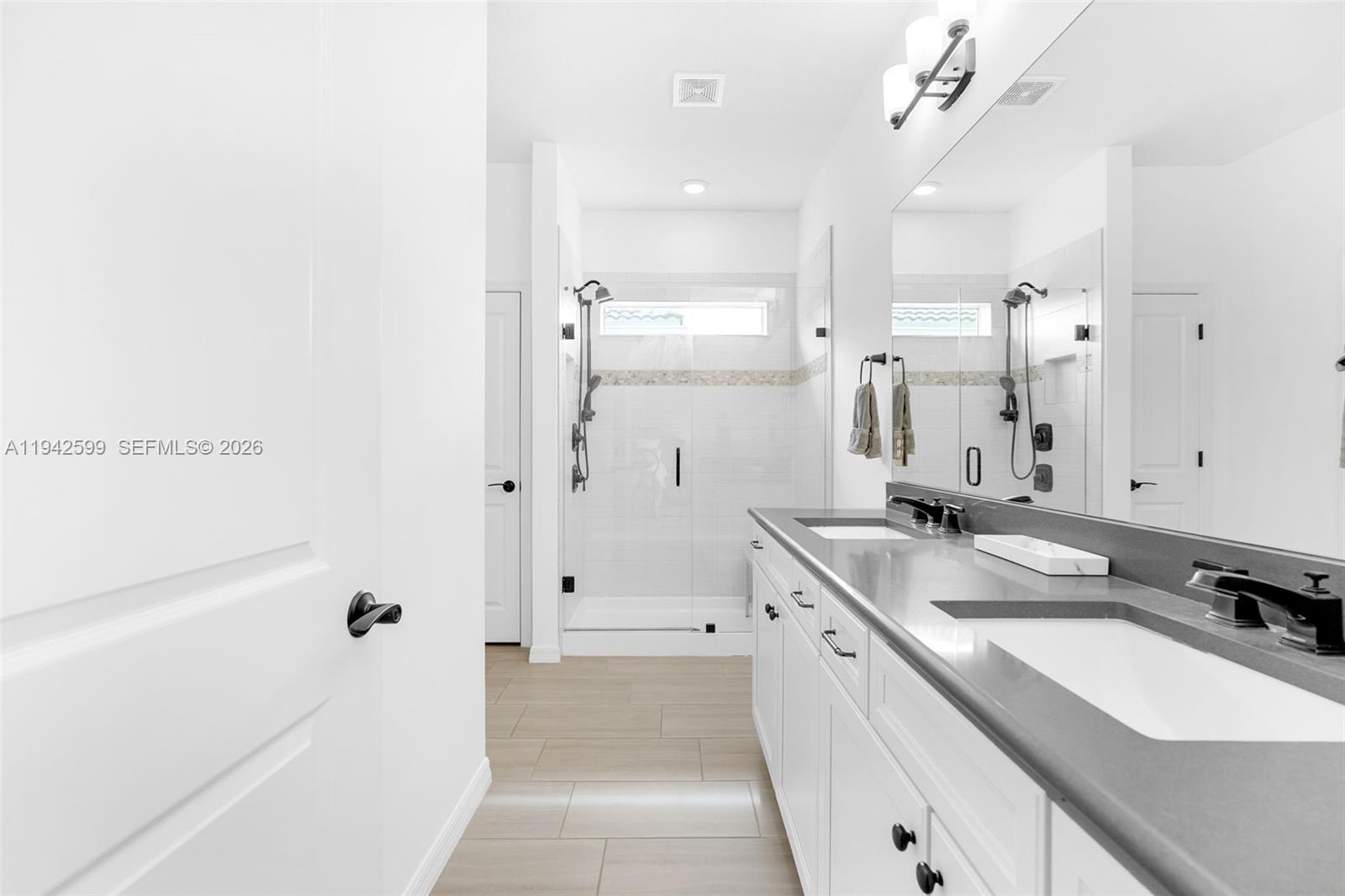 HILLCREST COUNTRY CLUB SO - Residential