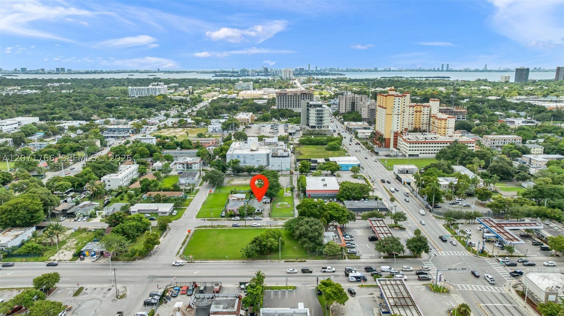 8011 NE Miami Ct