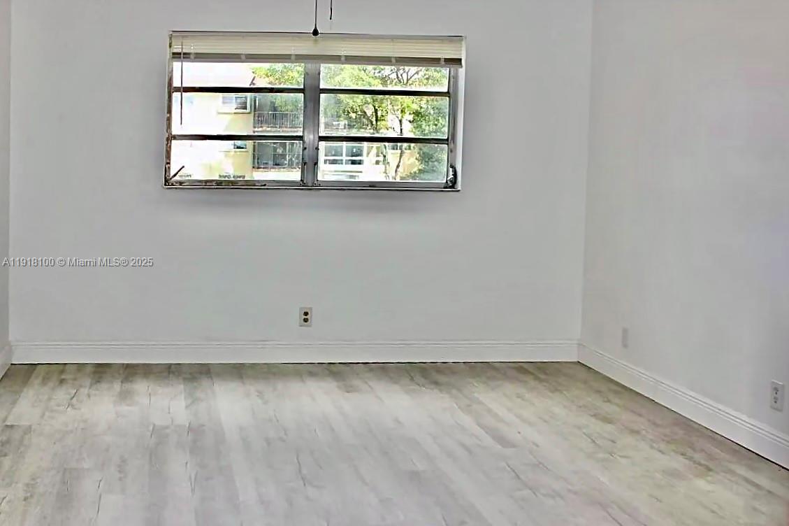 OMEGA CONDO NO 10 - Residential Lease