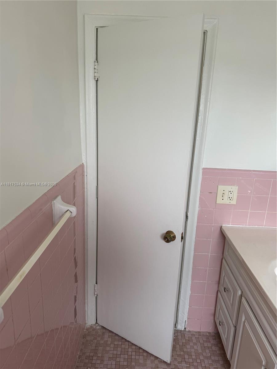 FULFORD BY THE SEA SEC D - Residential Lease