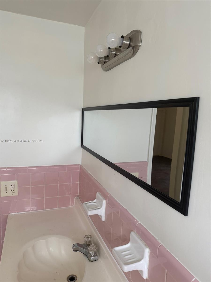 FULFORD BY THE SEA SEC D - Residential Lease