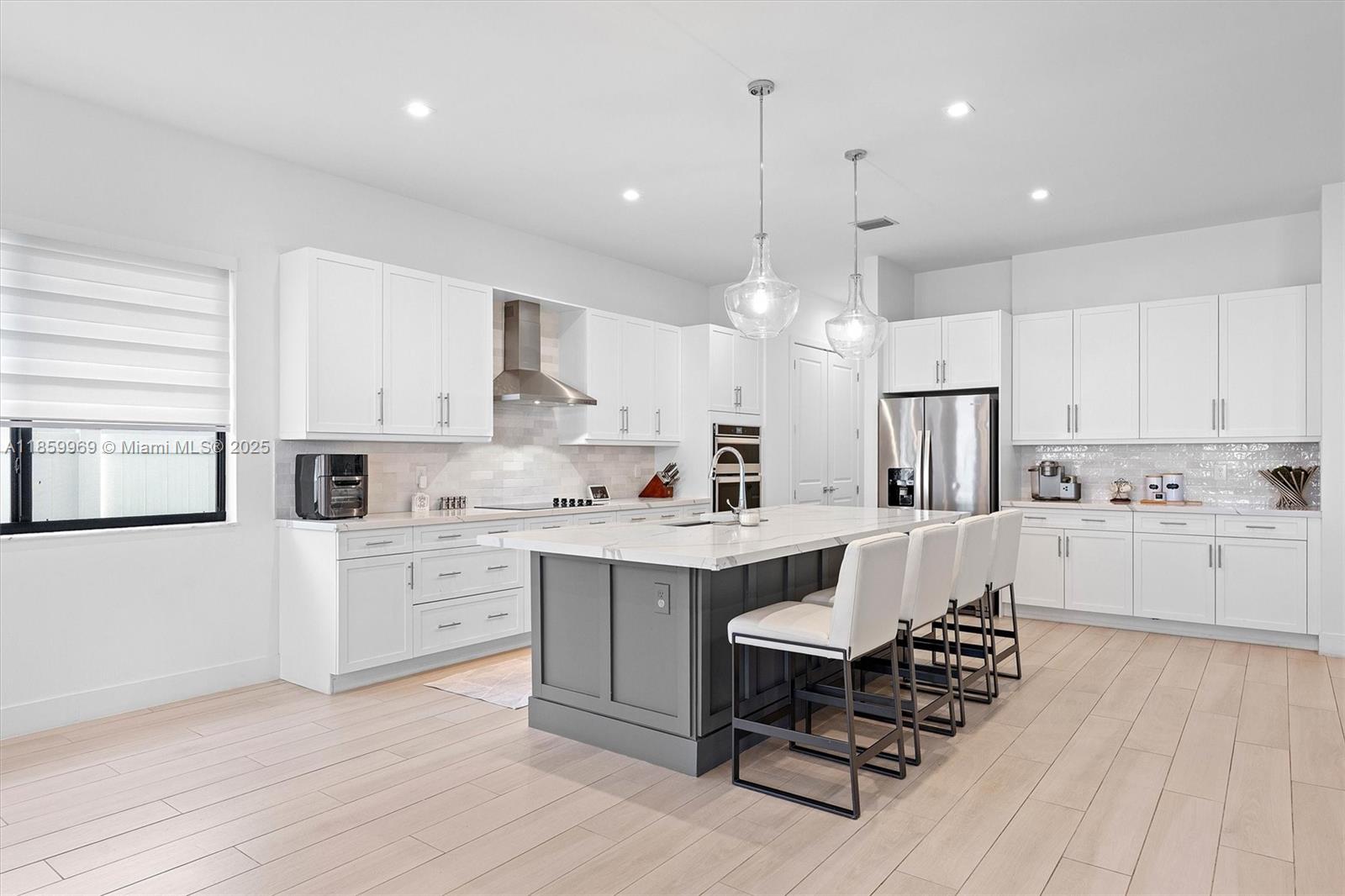 TUSCAN ISLES - Residential