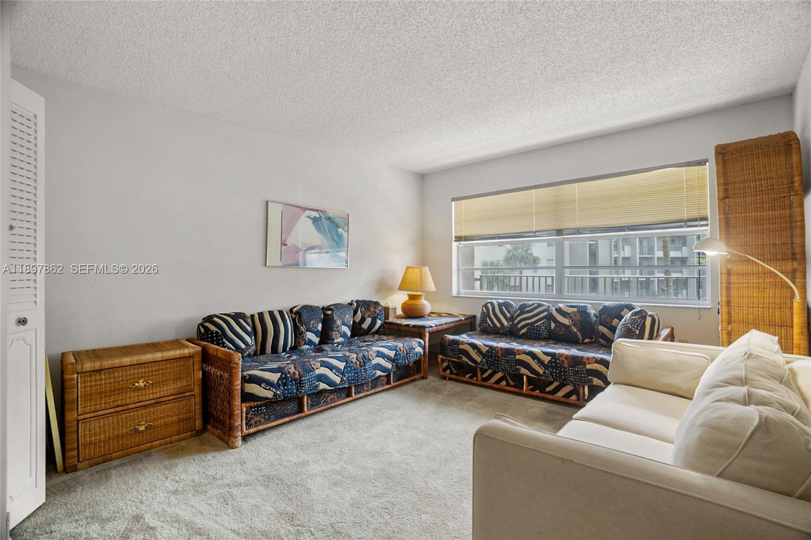 18TH HOLE AT INVERRARY CO - Residential