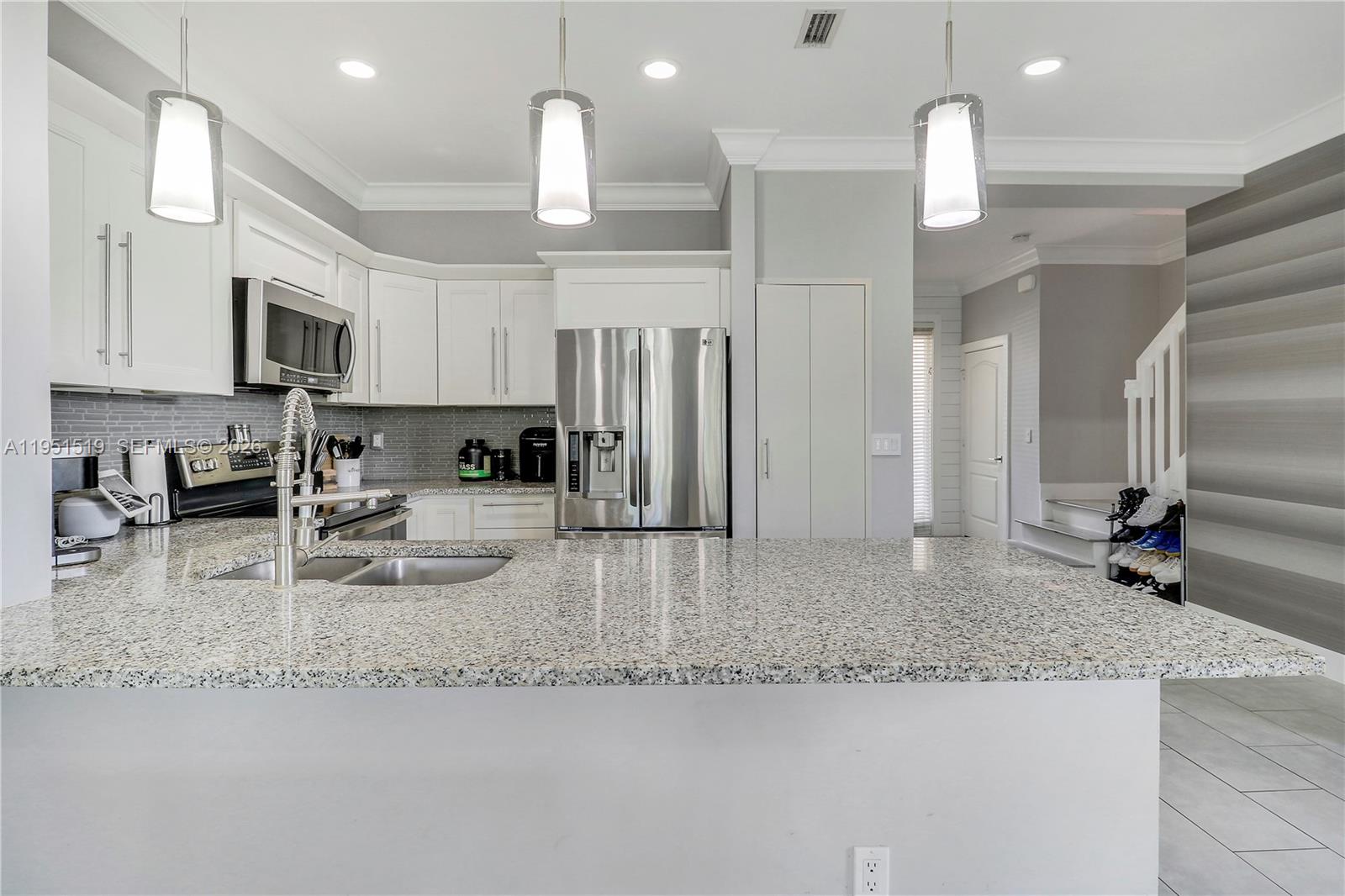 SEMINOLE GARDENS AT WOODB - Residential