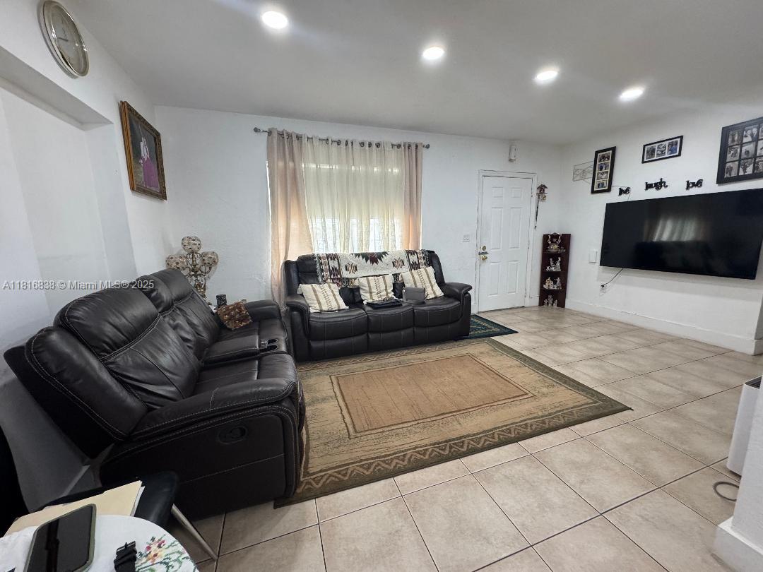 ORANGE RIDGE EAST - Residential