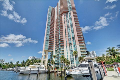 3370 Hidden Bay Dr Aventura FL 33180