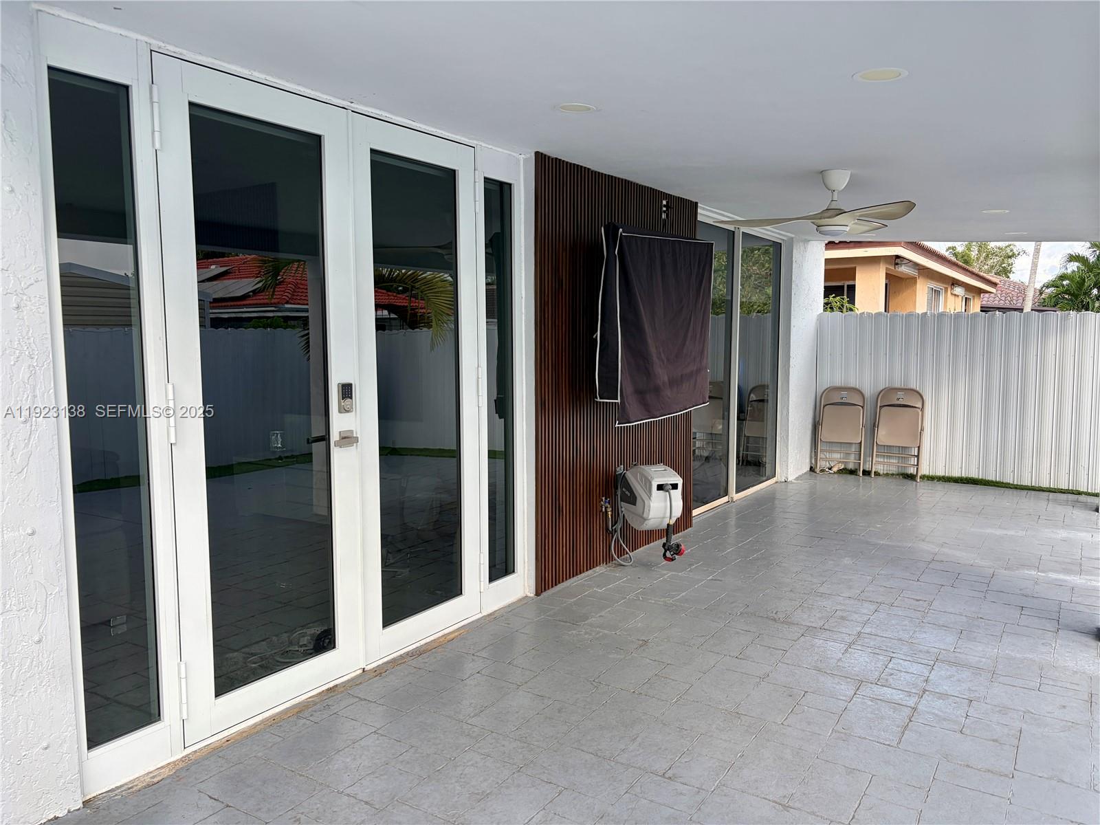 SPANISH LAKES 2ND ADDN - Residential