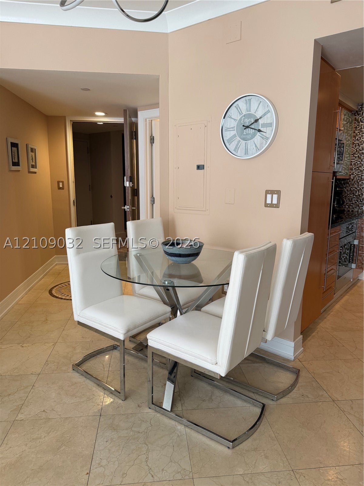 6365 Collins Ave 906