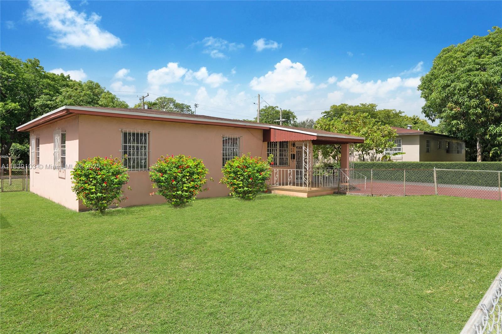 1180 NW 135th St