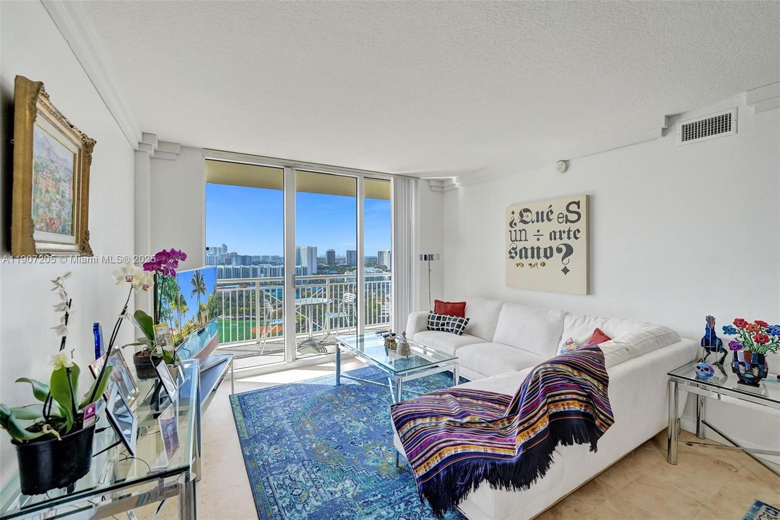 TURNBERRY ON THE GREEN CO - Residential Lease