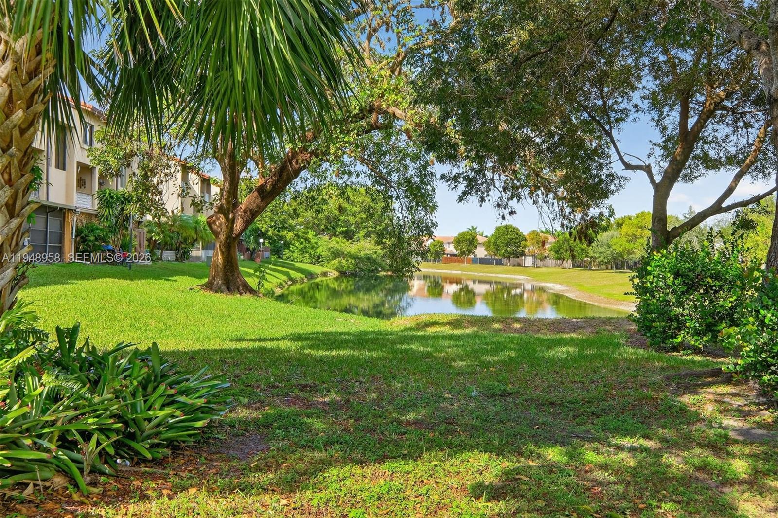 WINDSONG LAKES CONDO - Residential