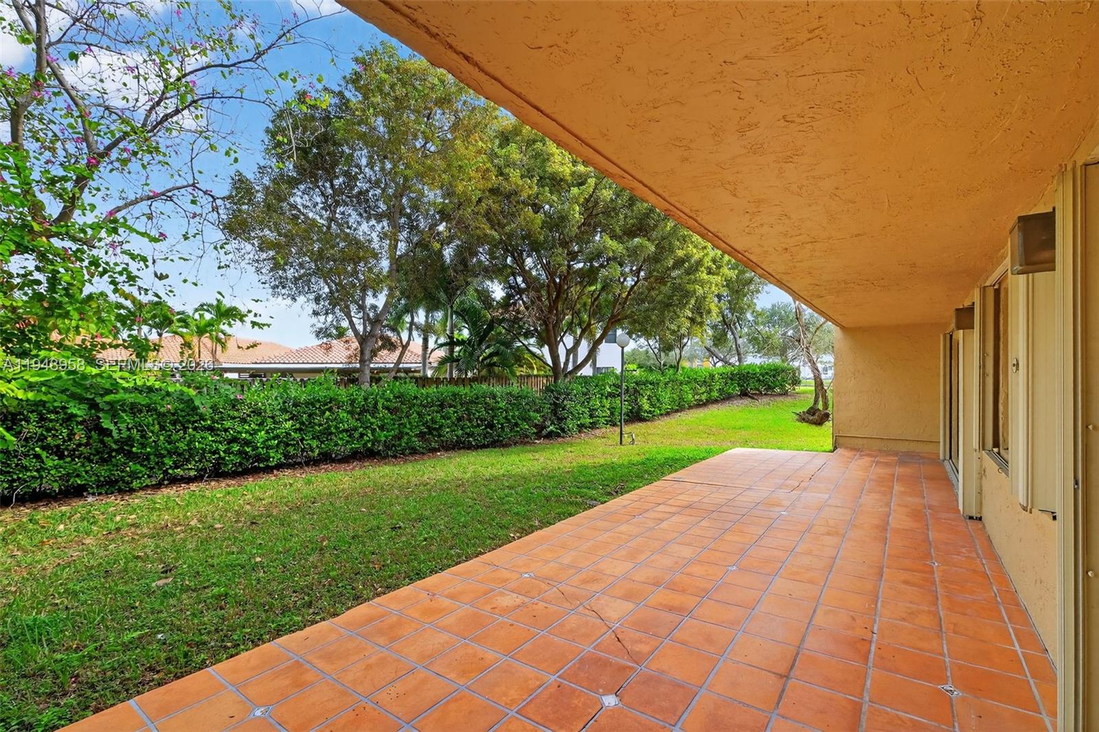 WINDSONG LAKES CONDO - Residential