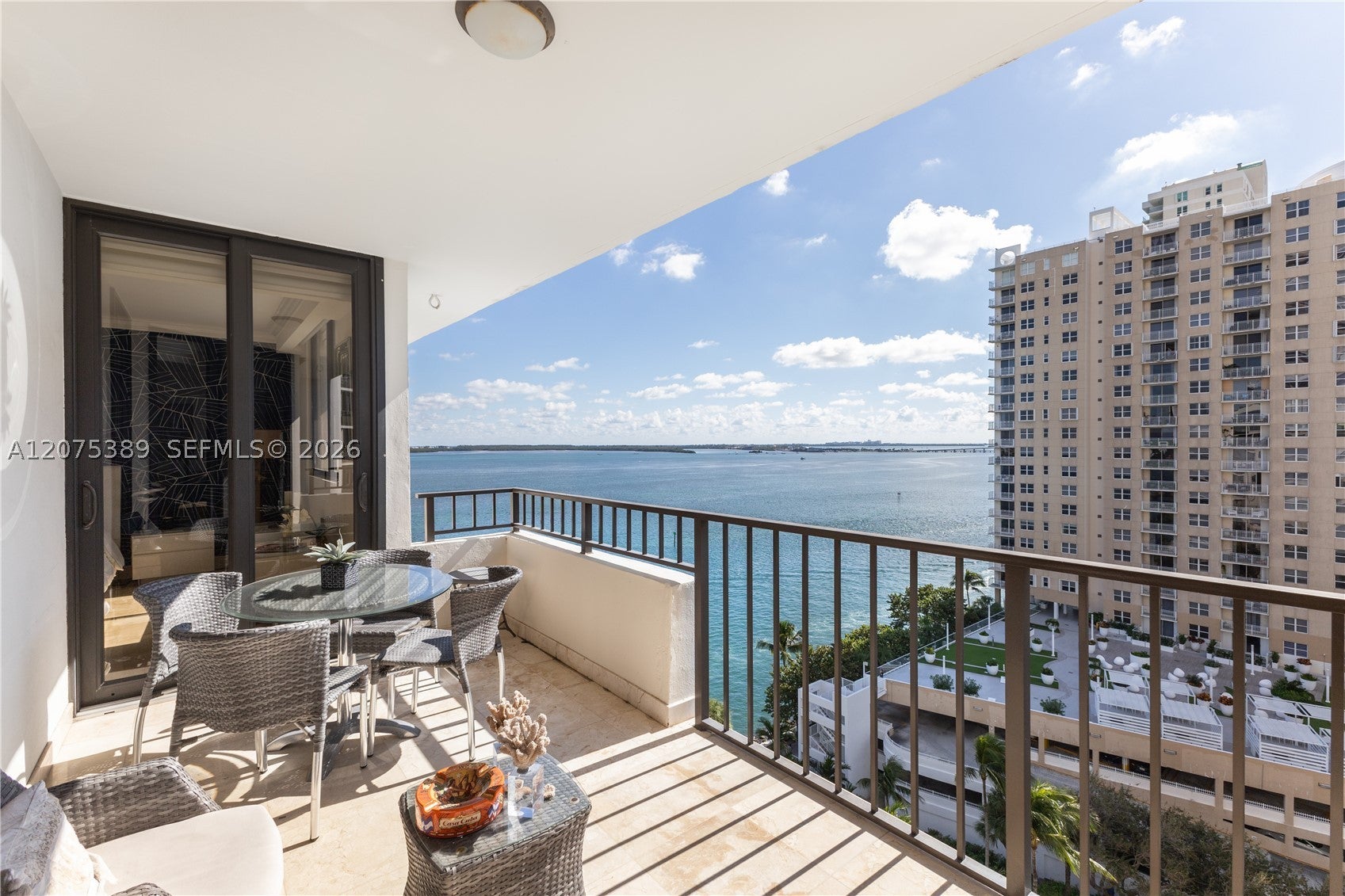 520 Brickell Key Dr A1207