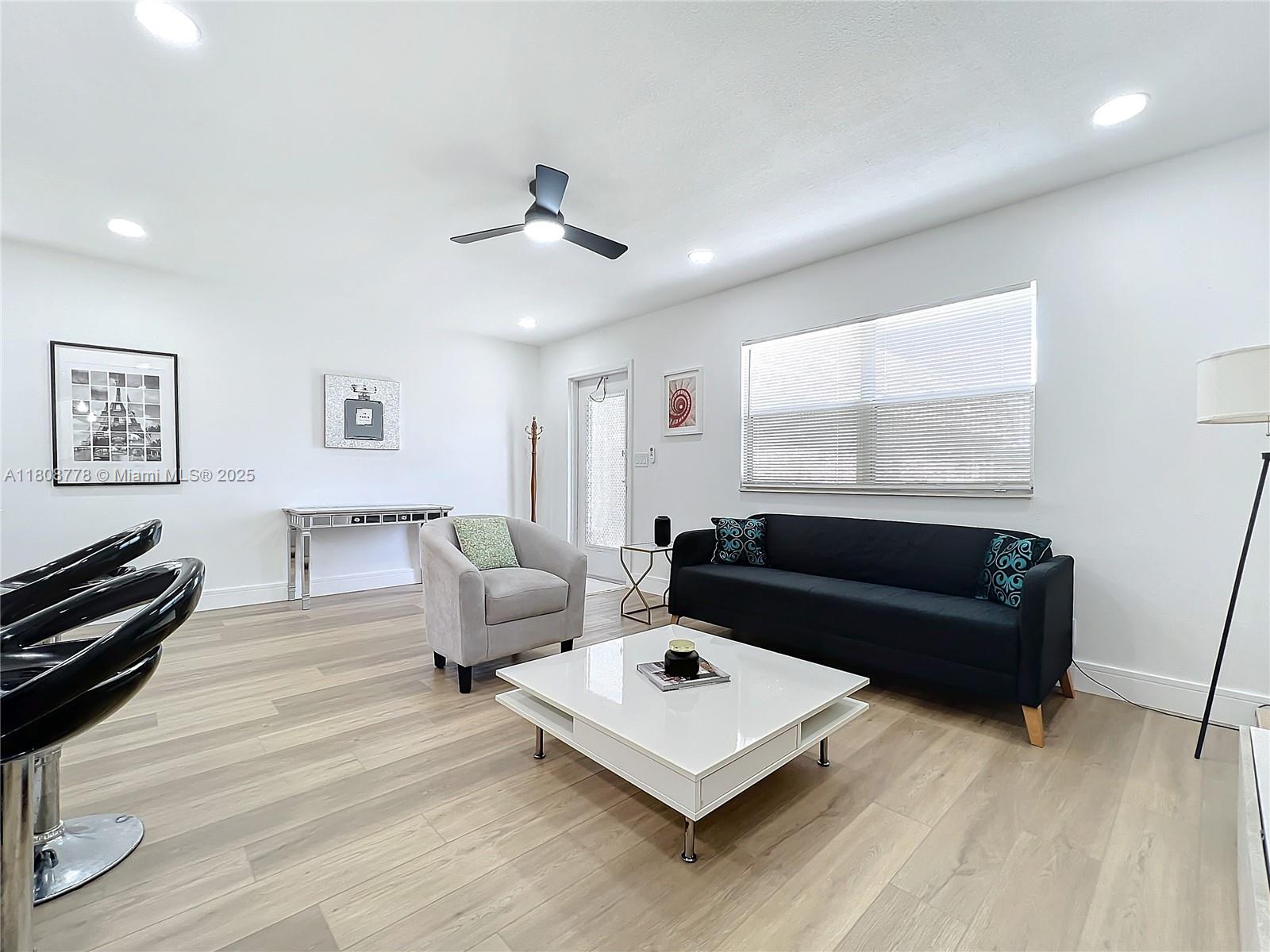 KINGS POINT MONACO CONDOS - Residential