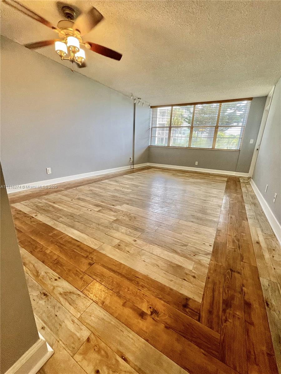 WATERGATE CONDOMINIUM NO - Residential