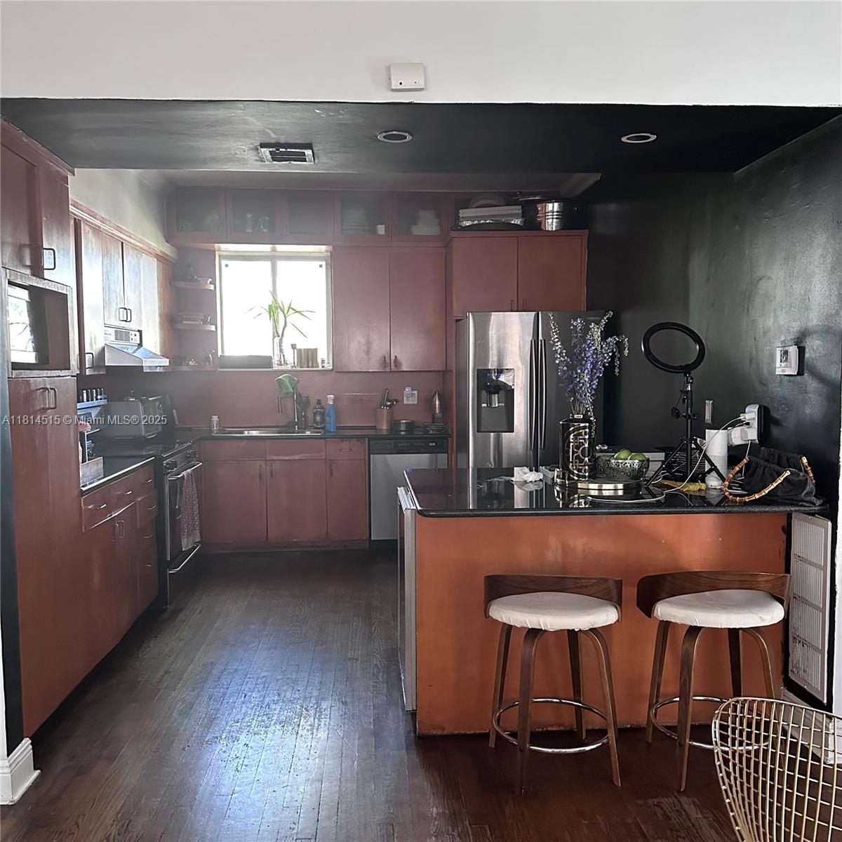 NATOMA MANORS - Residential