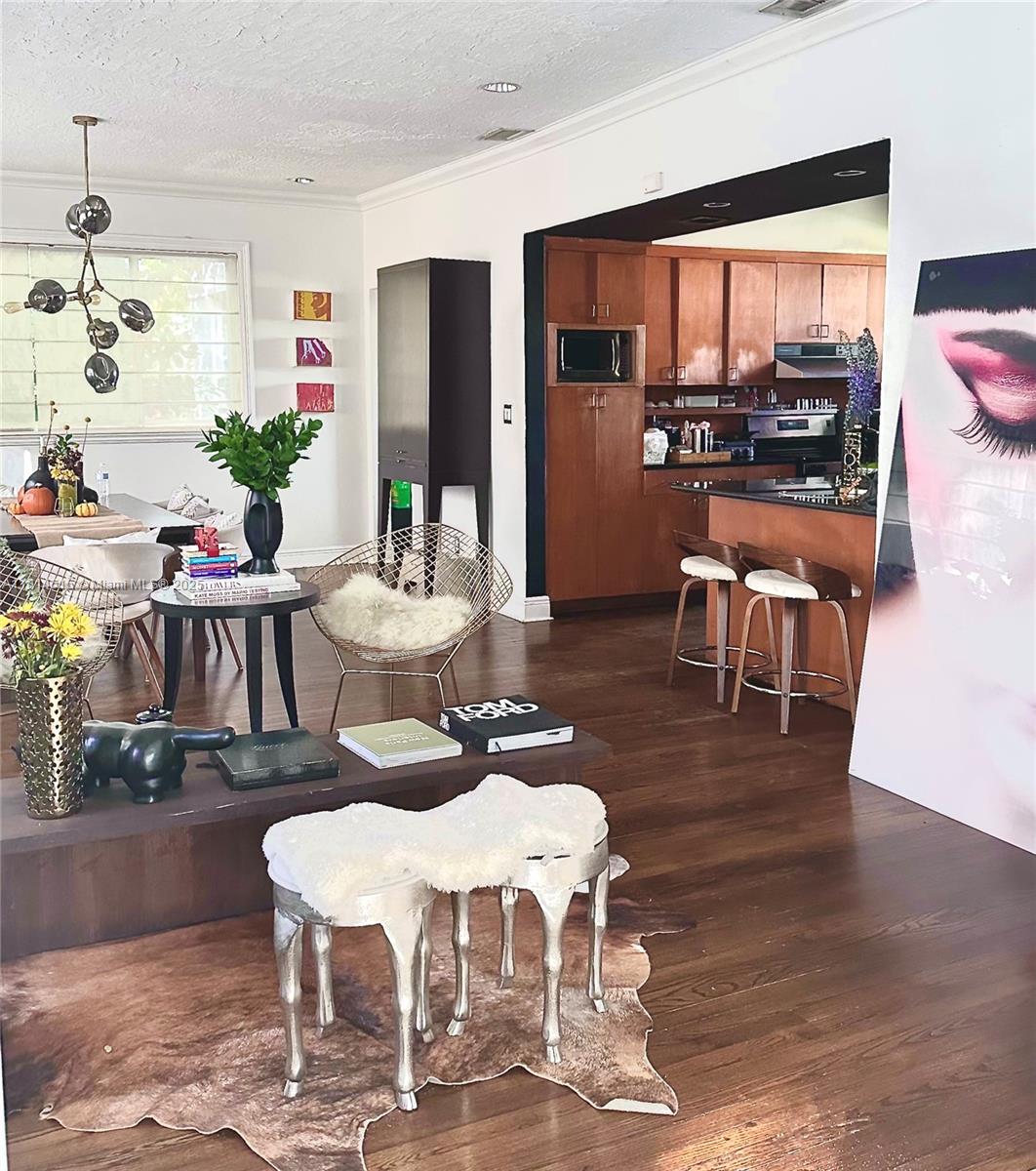 NATOMA MANORS - Residential