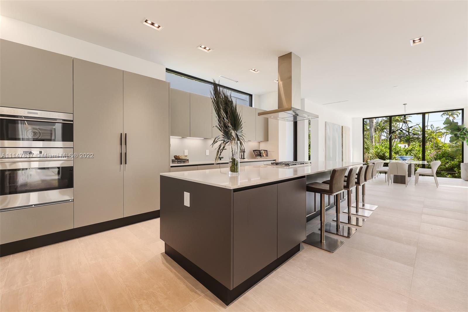 ENTRADA - Residential