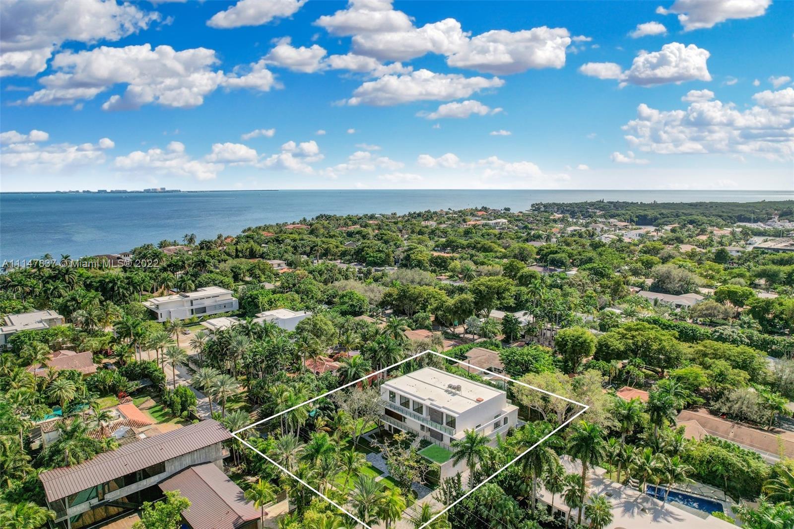 ENTRADA - Residential