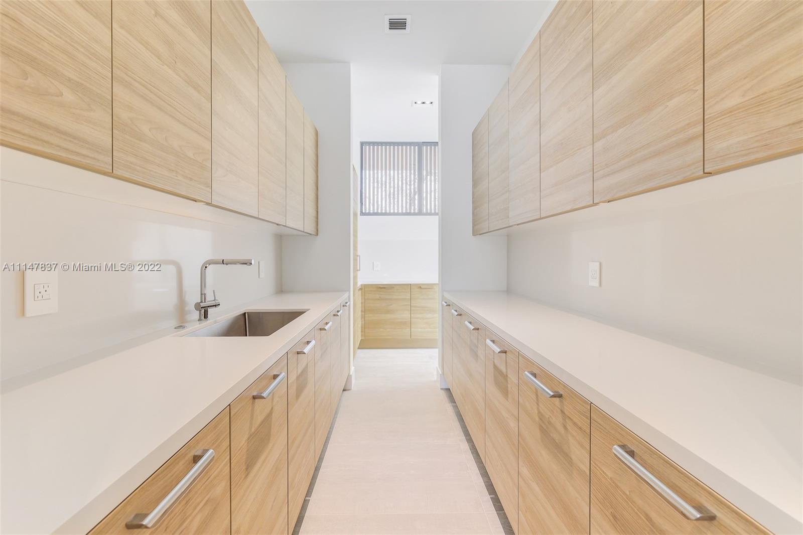 ENTRADA - Residential