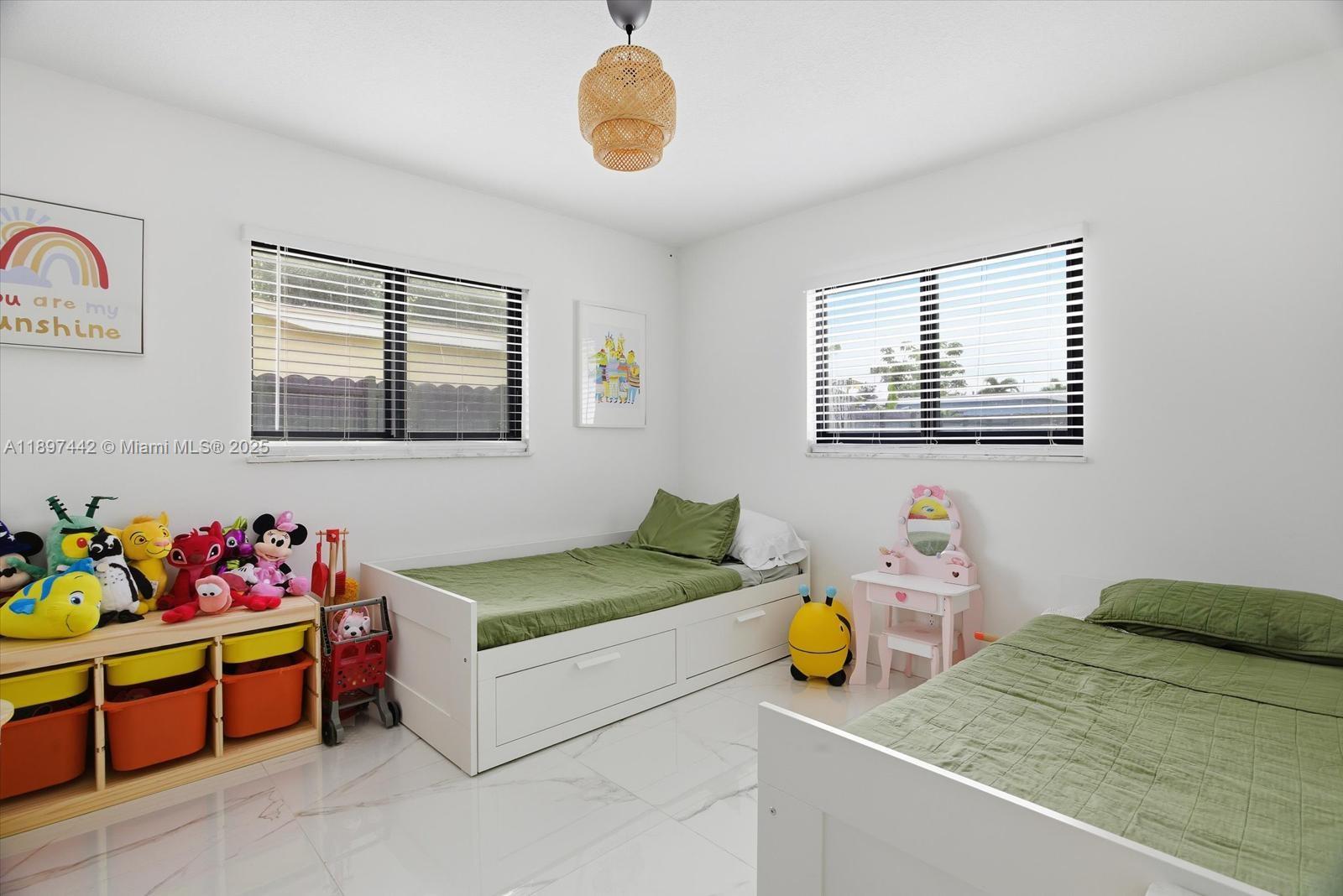 ORIOLE-MARGATE SEC 3 - Residential Lease