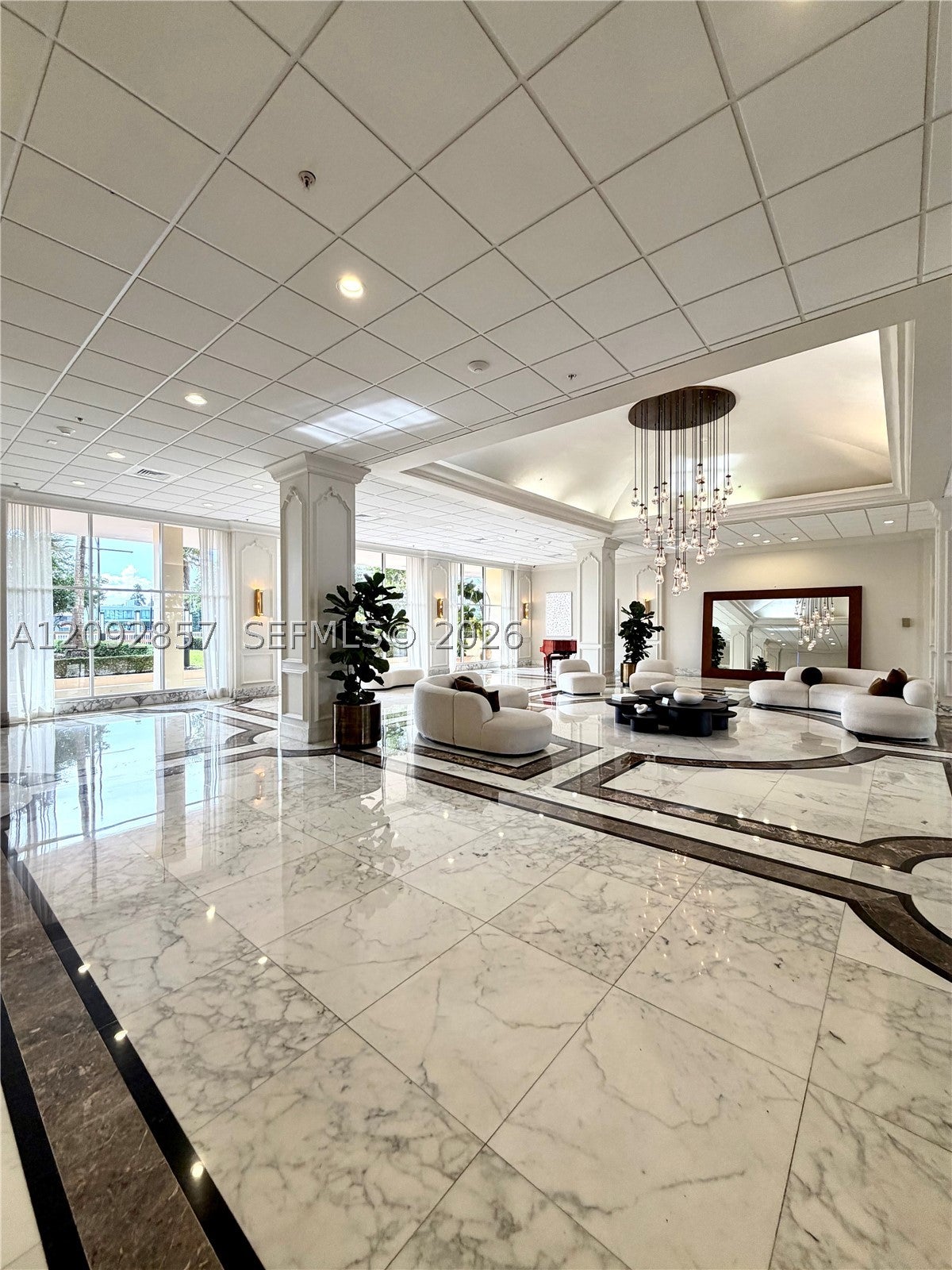 5600 Collins Ave 6J