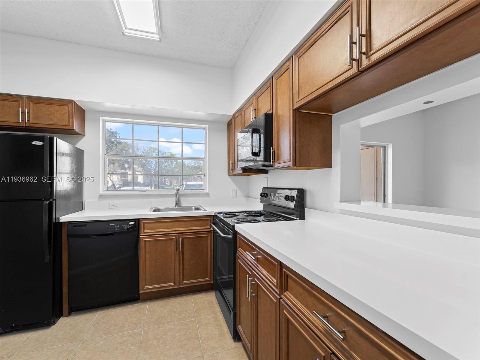 WATERS EDGE AT DEERFIELD - Residential