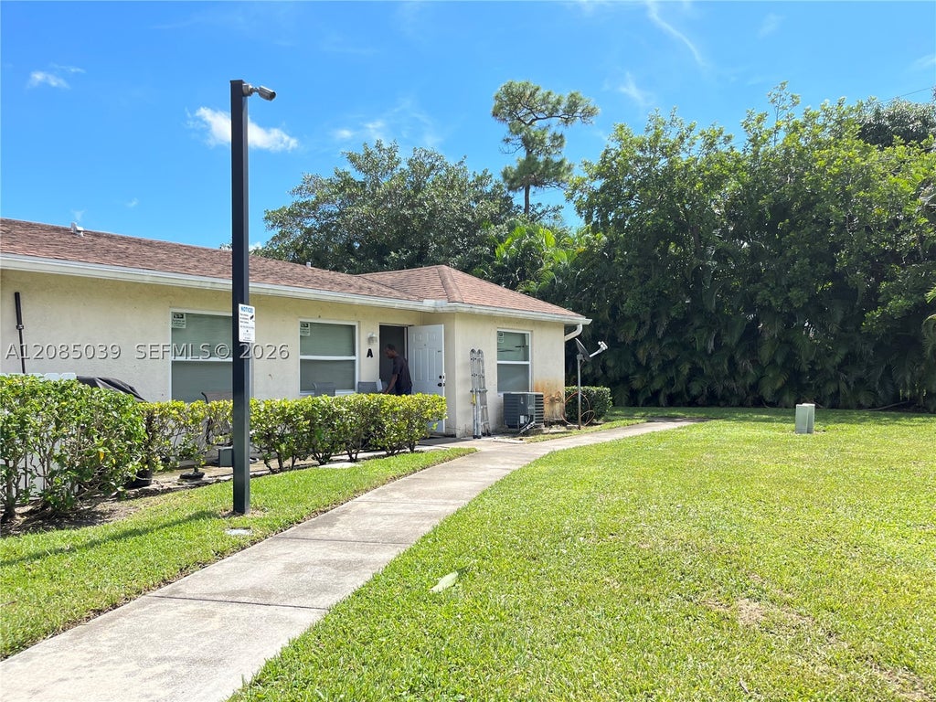 Photo of 5080 Sanctuary Way #B, West Palm Beach, FL 33417 (MLS # A12085039)
