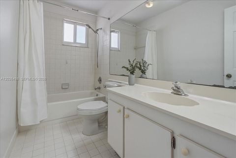 Tiny photo for 5680 Thornbluff Ave, Davie, FL 33331 (MLS # A12026498)