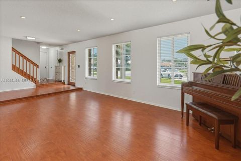 Tiny photo for 5680 Thornbluff Ave, Davie, FL 33331 (MLS # A12026498)