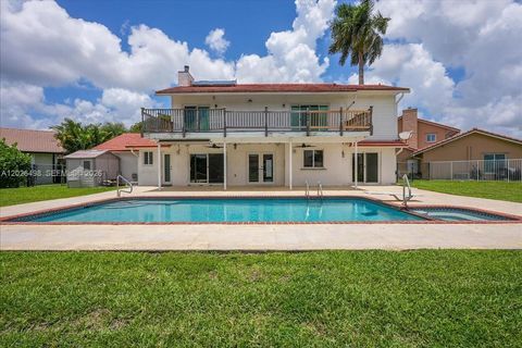 Tiny photo for 5680 Thornbluff Ave, Davie, FL 33331 (MLS # A12026498)
