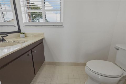 Tiny photo for 5680 Thornbluff Ave, Davie, FL 33331 (MLS # A12026498)