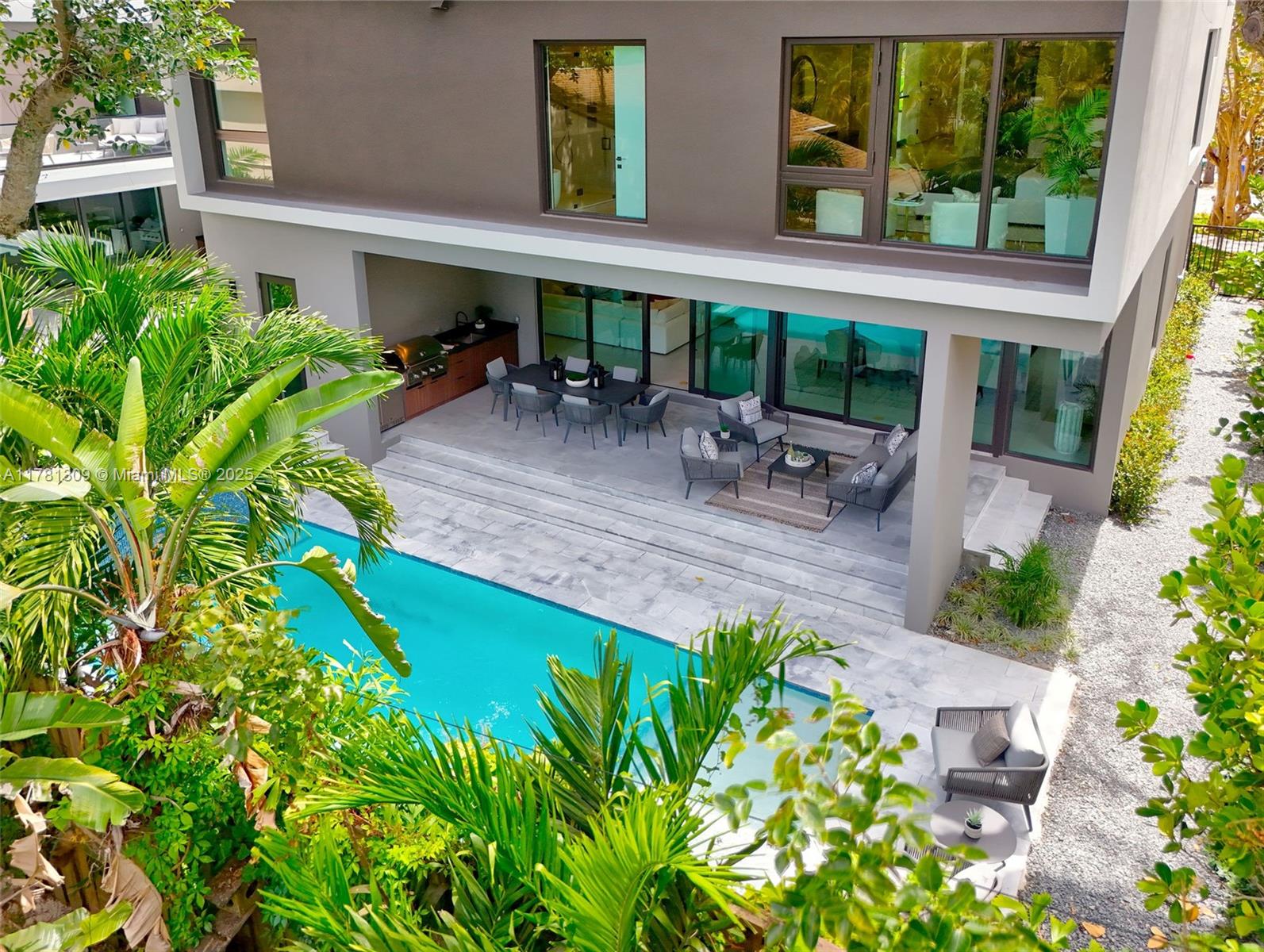 MUNDYS - Residential